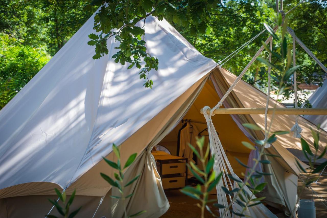 Готель Rock Oak Glamping 3 Імотскі Екстер'єр фото